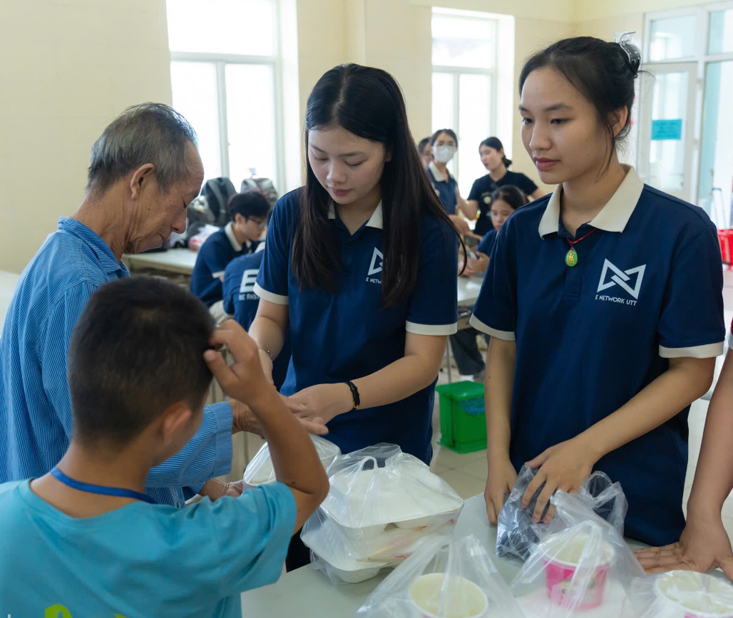 Ảnh chụp màn hình 2025-11-09 220635